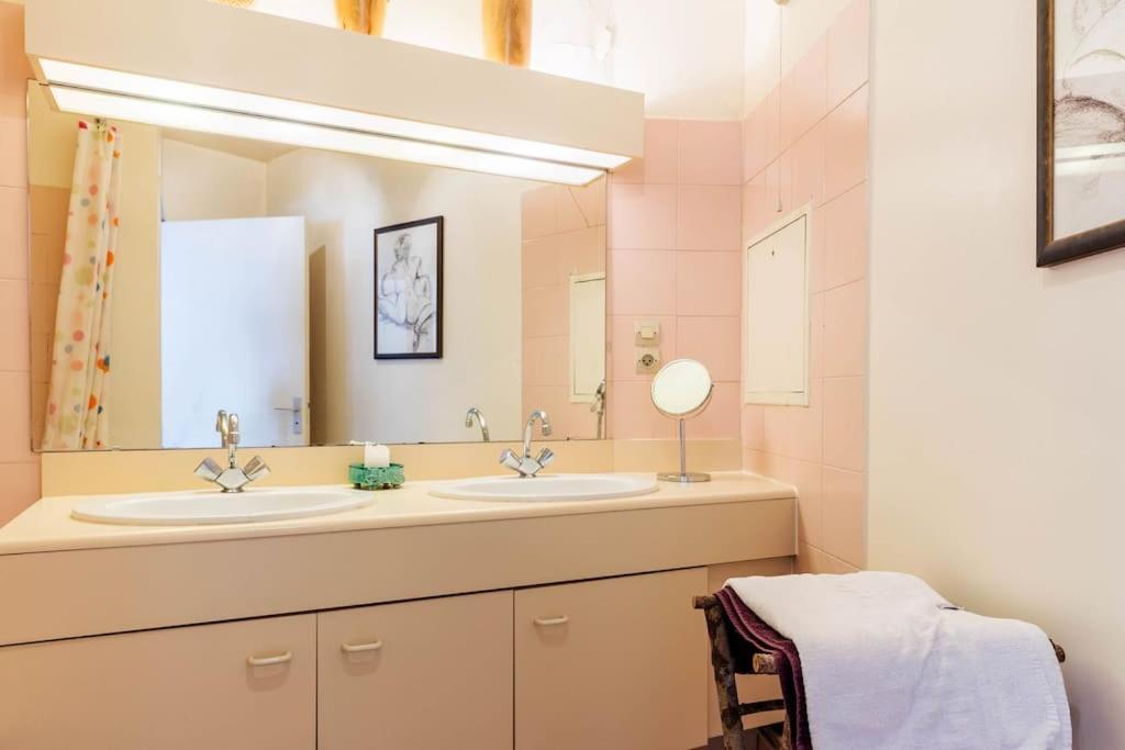 Appartement Charmant 3P. Calme, Spacieux Et Lumineux. 90 M2 à Paris Extérieur photo